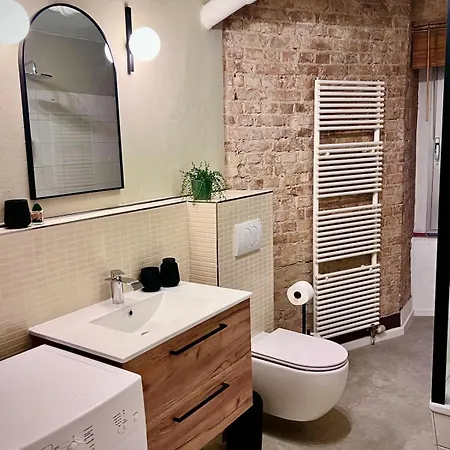 Cozy Voyage - Stylish 135m2 For Up To 9 People In Kudamm Apartamento