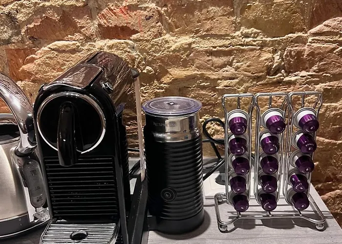 Lägenhet Cozy Voyage - Stylish 135m2 For Up To 9 People In Kudamm